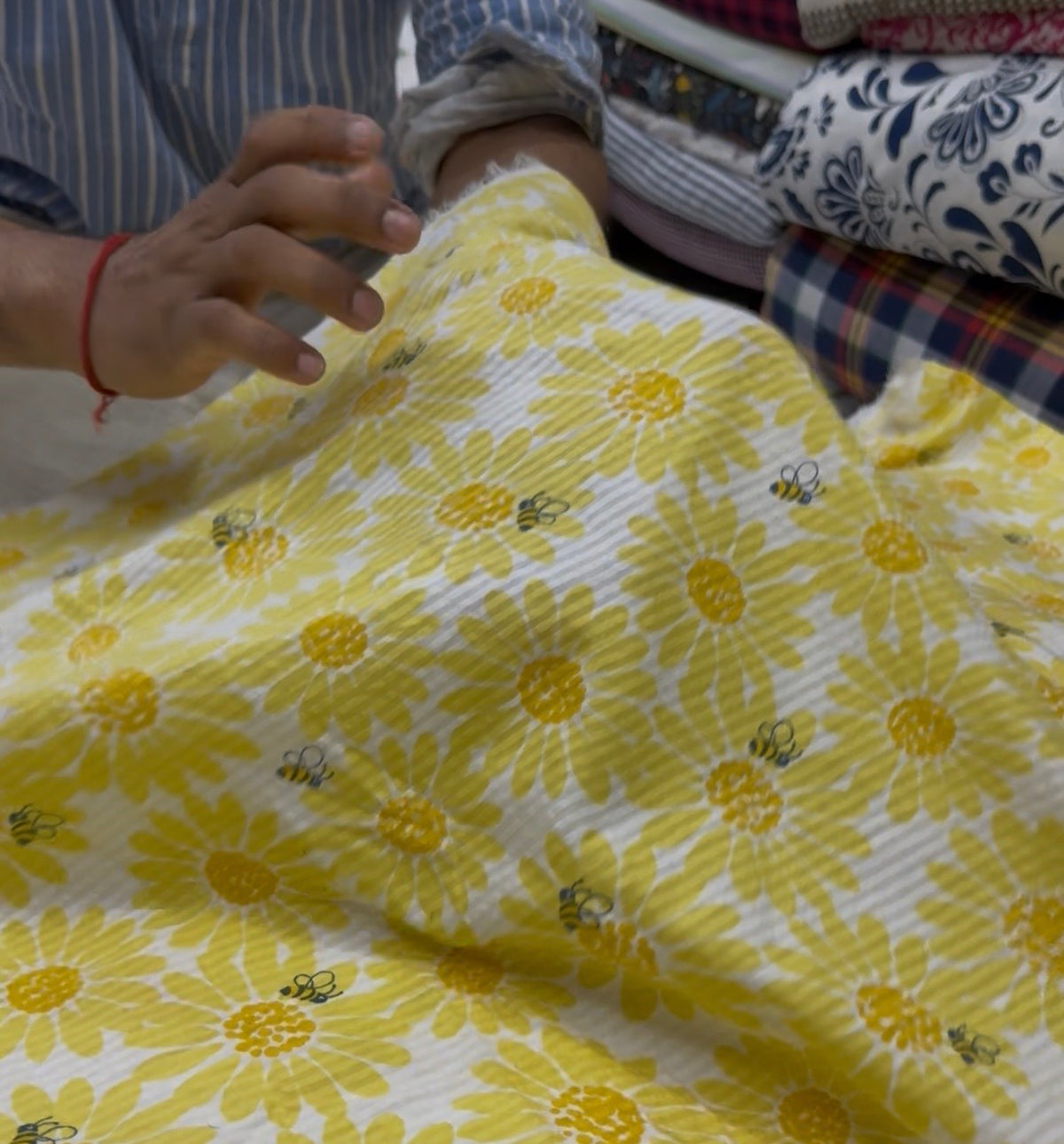 Buy Premium Cotton Seersucker Yellow Bee Flower Fabric