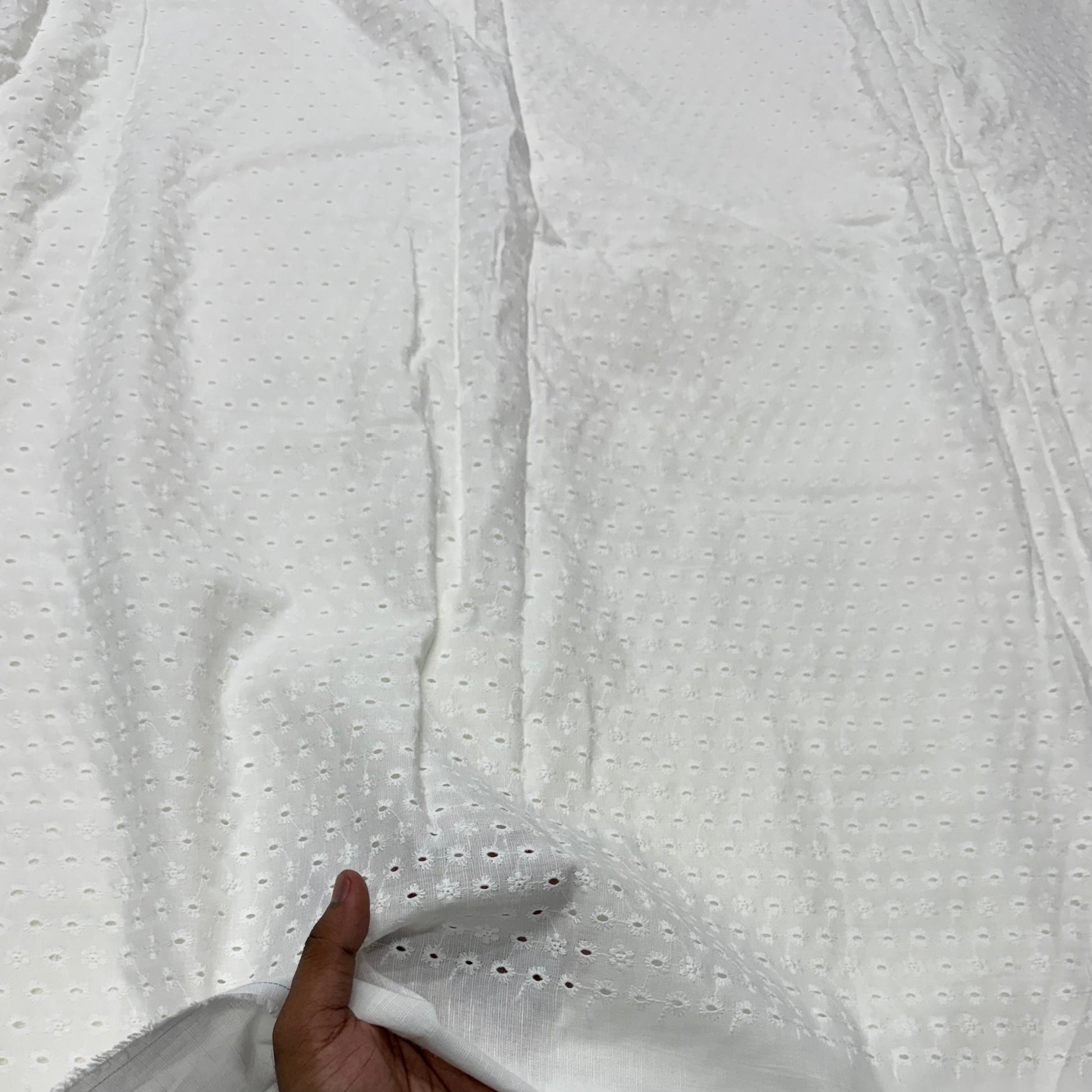 Buy Linen White Hakoba Flowery Cutwork - MAF 