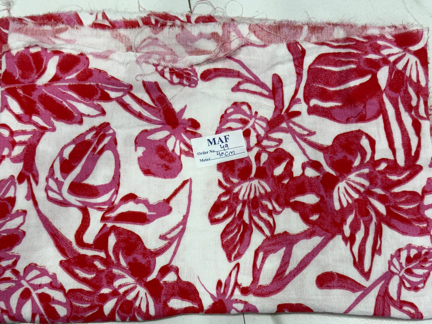 Buy Cutpiece Soft Cotton Double Cloth Pinkish Tropical Paint 40 Centimeter
