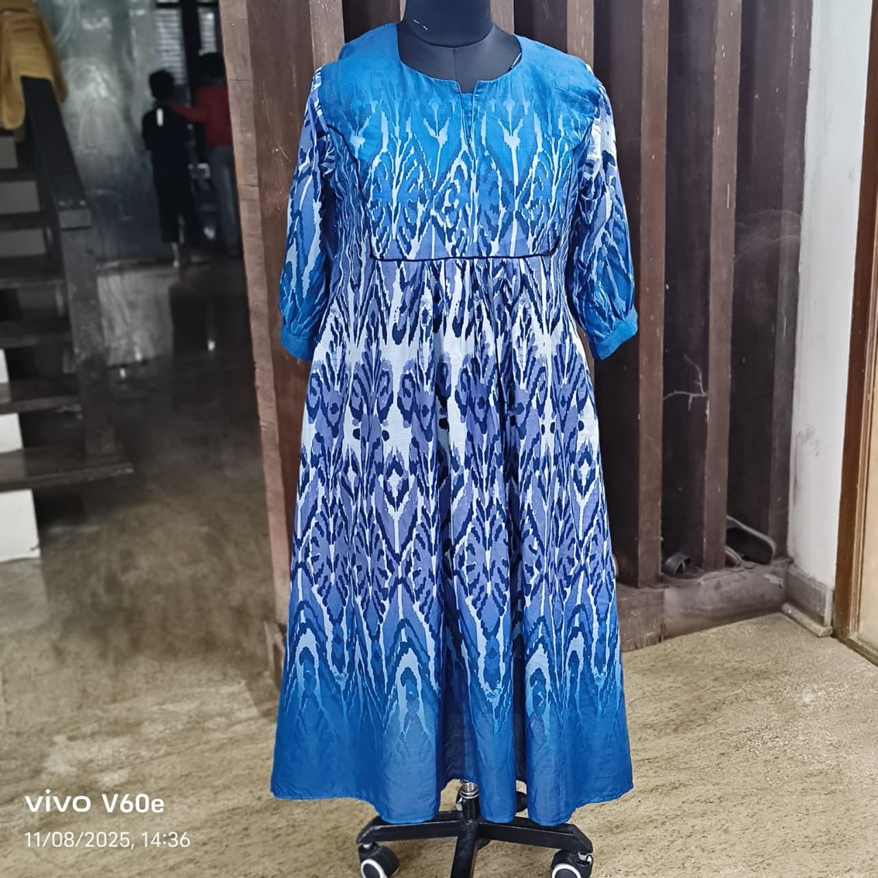 Buy Mul Cotton Ombre Ikkat Fabric - MAF 