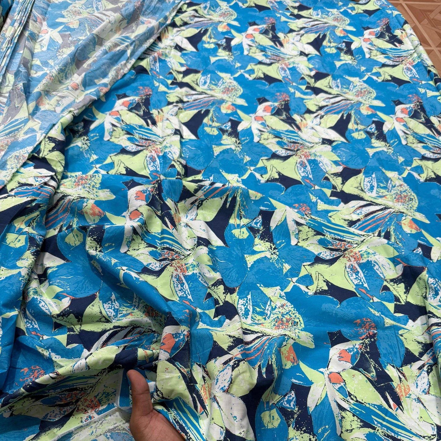 Buy 50s Poplin Abstract Bird Printed Fabric - MAF 