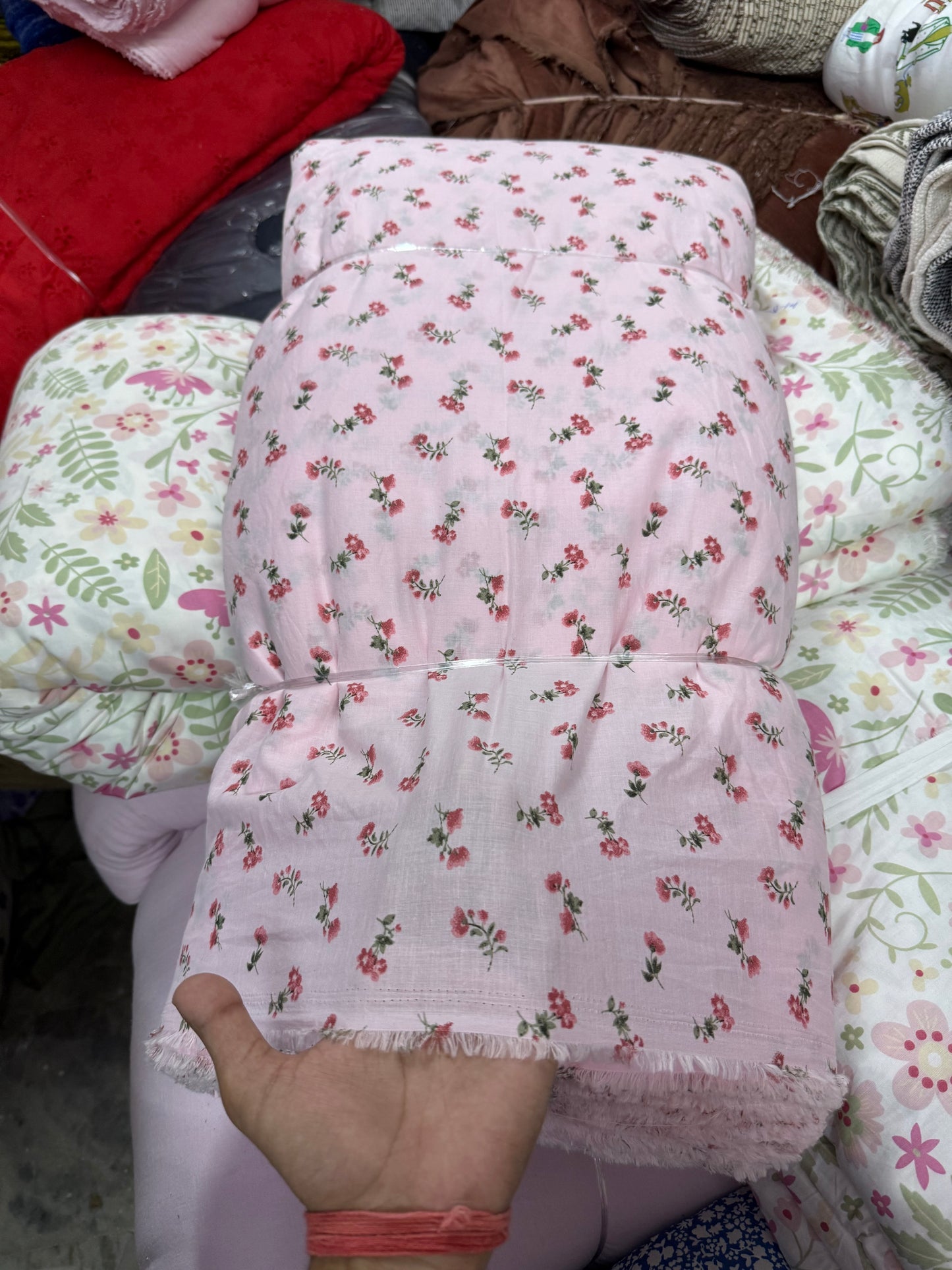 Buy Premium Cotton Flowers Print Fabric