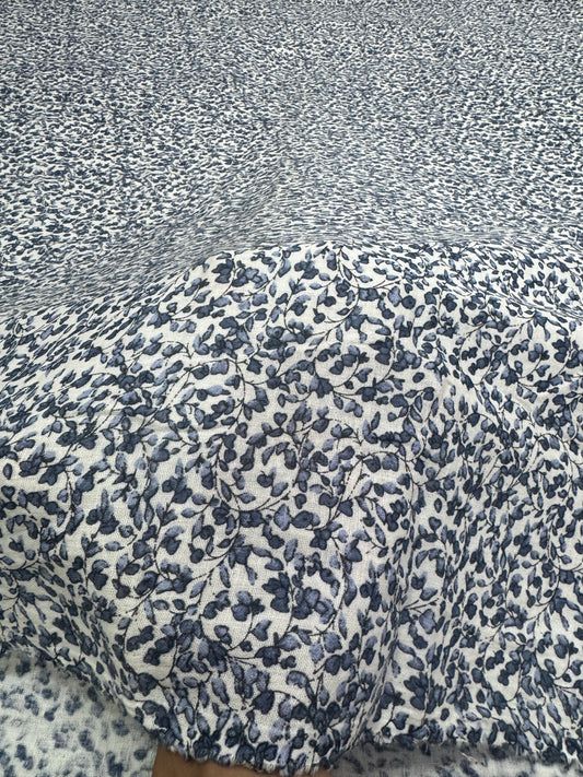 Buy Premium Cotton Double Cloth Ivy Trail print Fabric