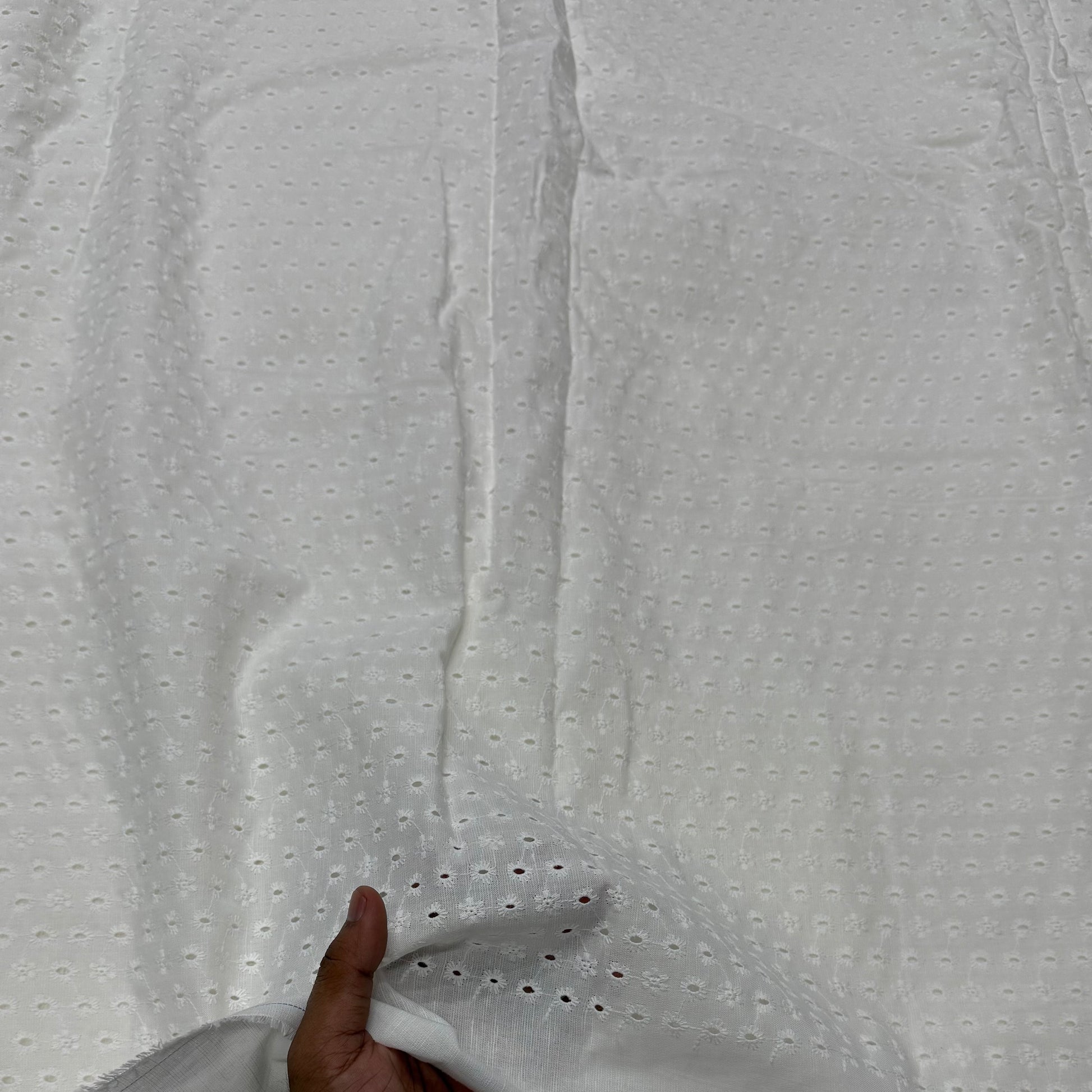 Buy Linen White Hakoba Flowery Cutwork - MAF 