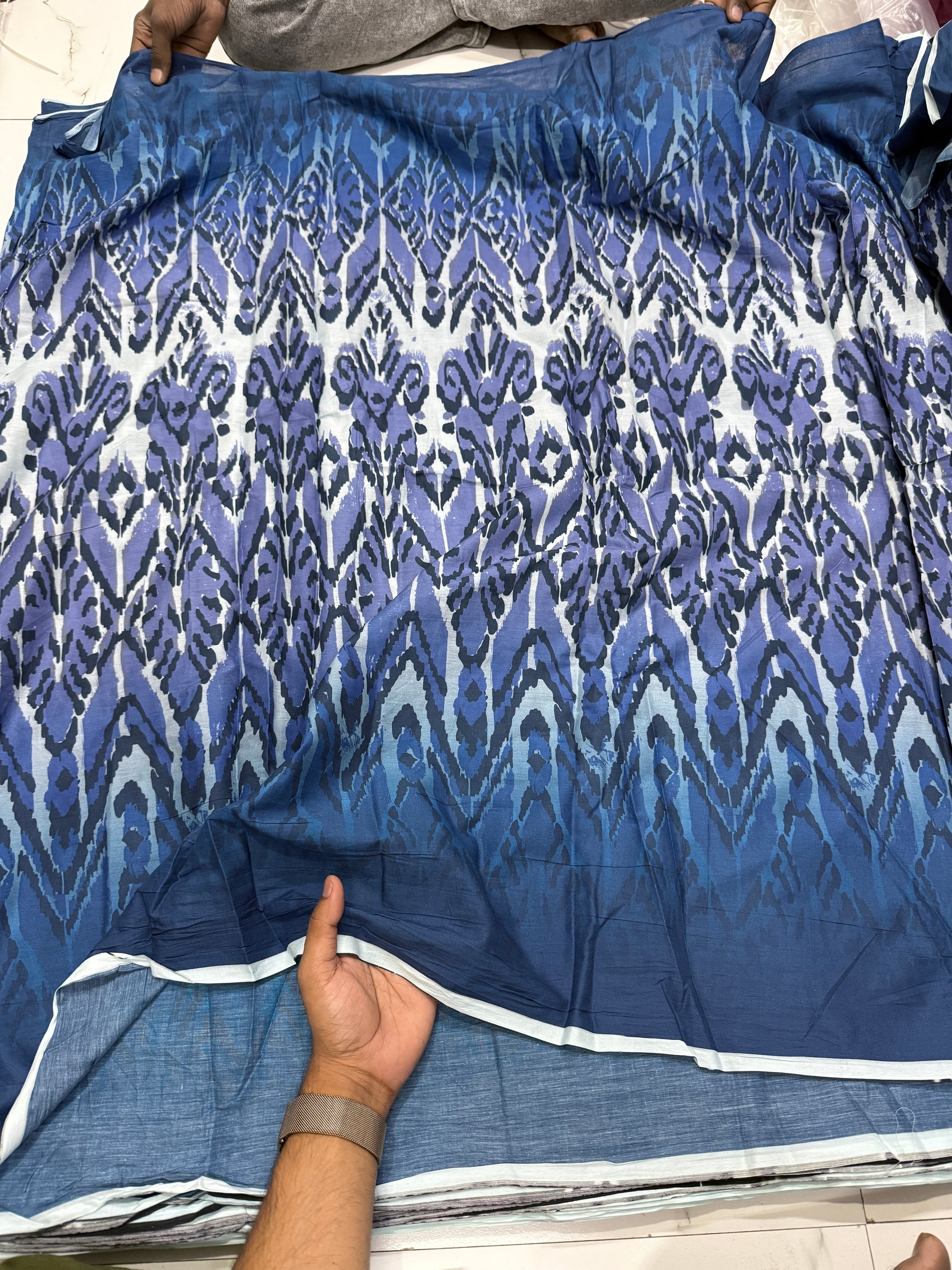 Buy Mul Cotton Ombre Ikkat Fabric - MAF 