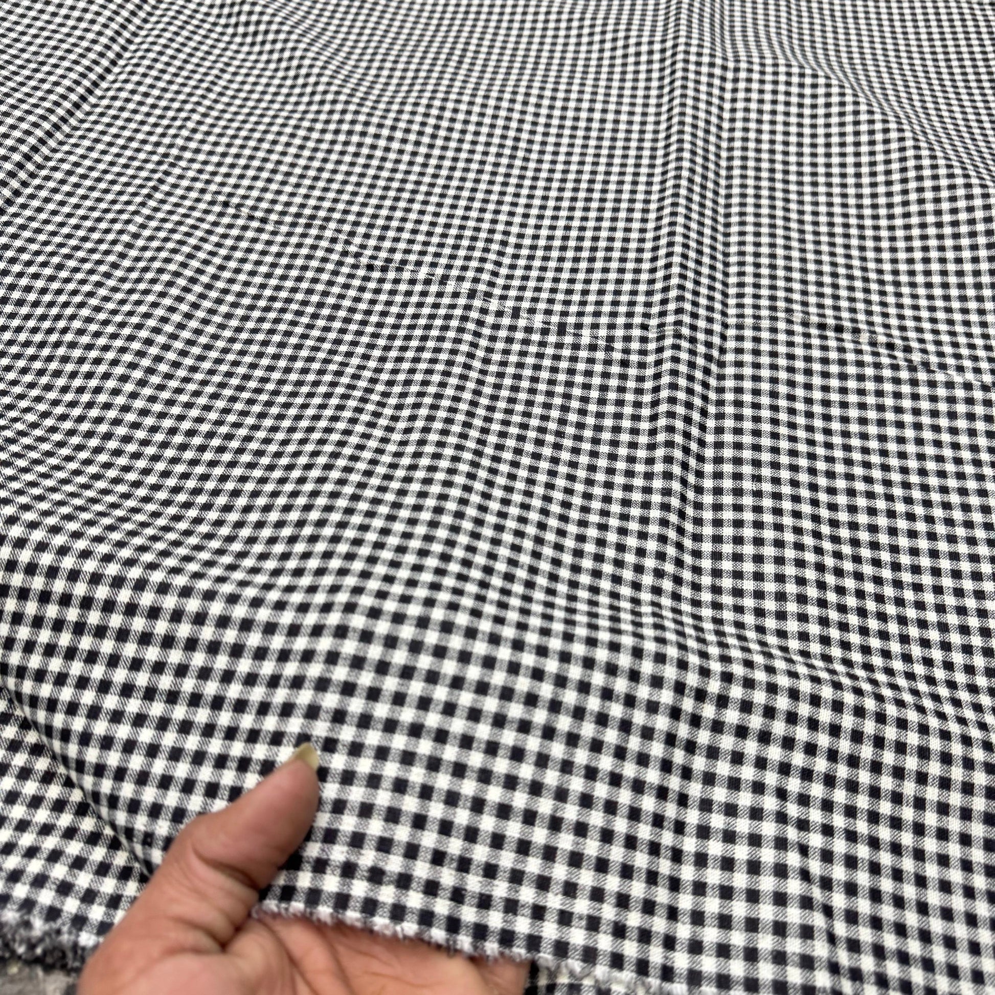 Cotton Linen Black Ghingham Fabric - MAF 