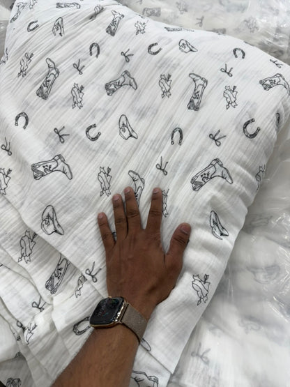 Buy Premium Cotton Double Cloth Sketch print